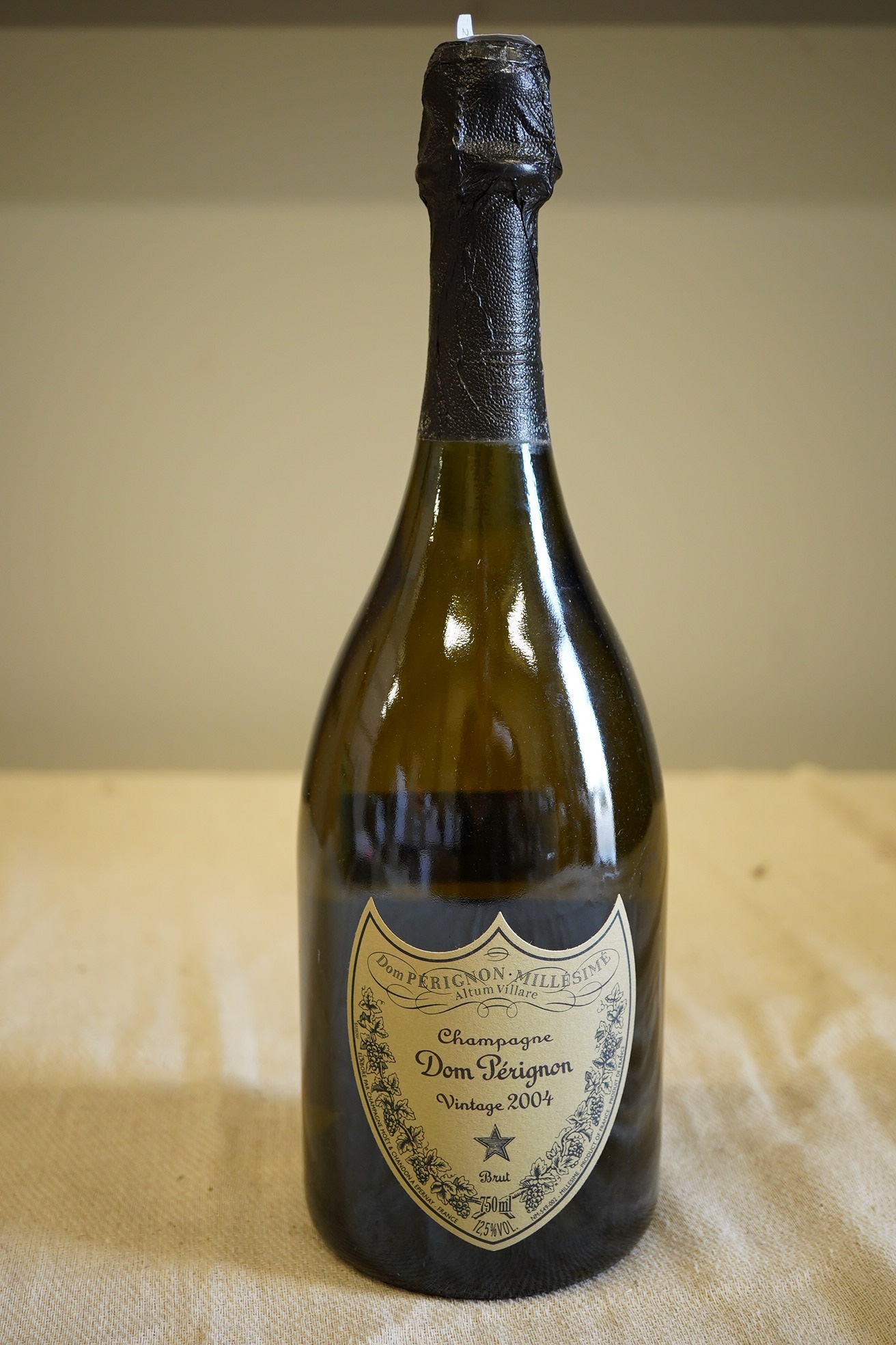 Champagne: Dom Perignon, 2004